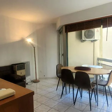 Le Cocon - 4 Personnes Et Parking Prive Gratuit Apartment *