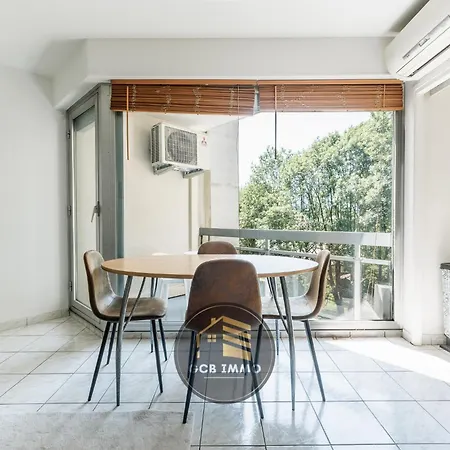Apartment Le Cocon - 4 Personnes Et Parking Prive Gratuit